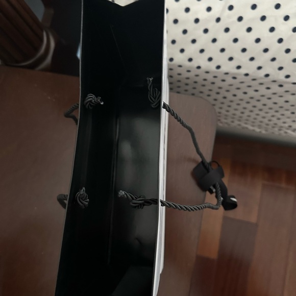 Chanel gift bag new - Picture 4 of 8